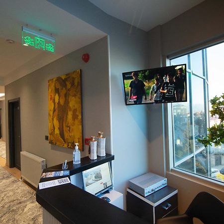 Sky View Hotel Görice Dış mekan fotoğraf