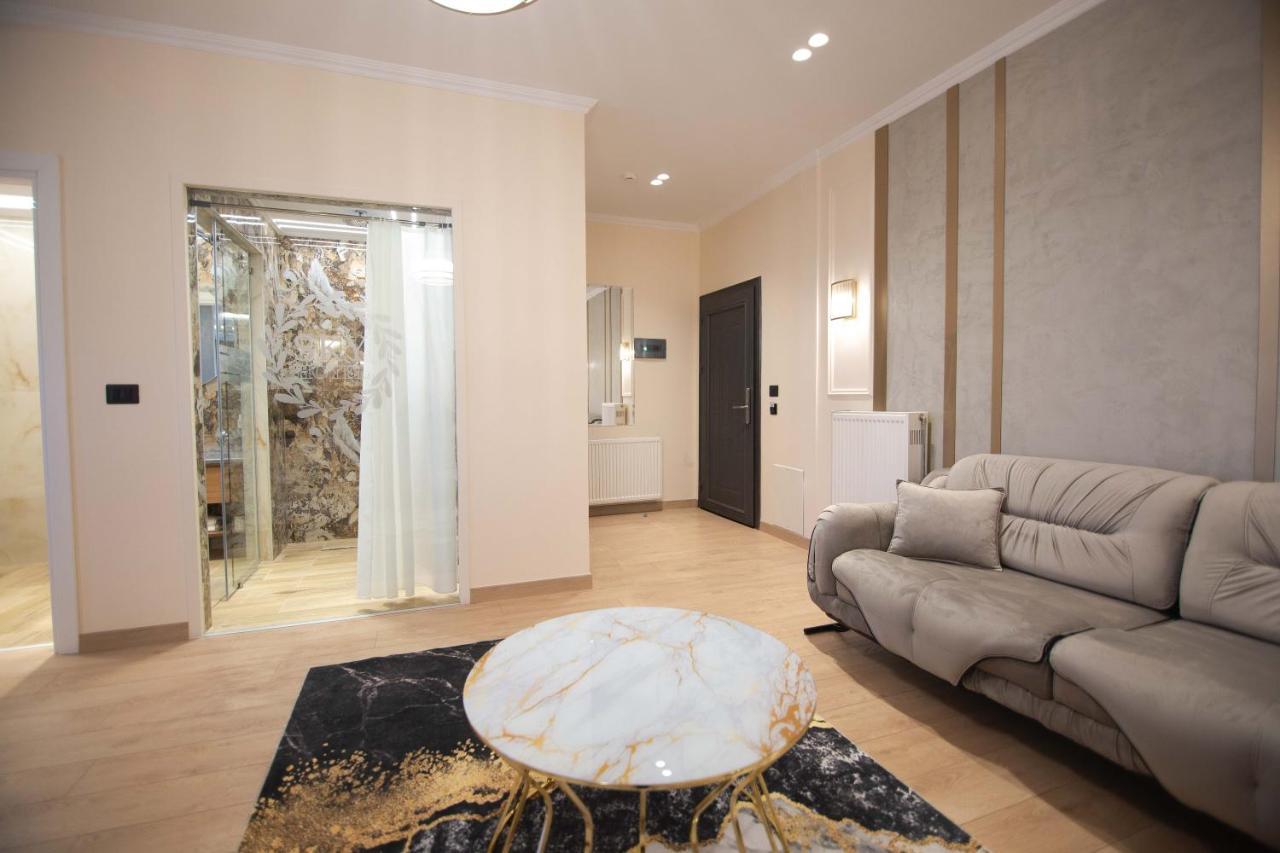 Sky View Hotel Görice Dış mekan fotoğraf