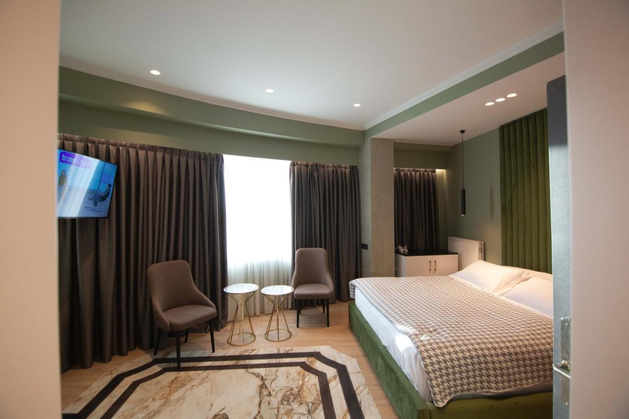 Sky View Hotel Görice Dış mekan fotoğraf