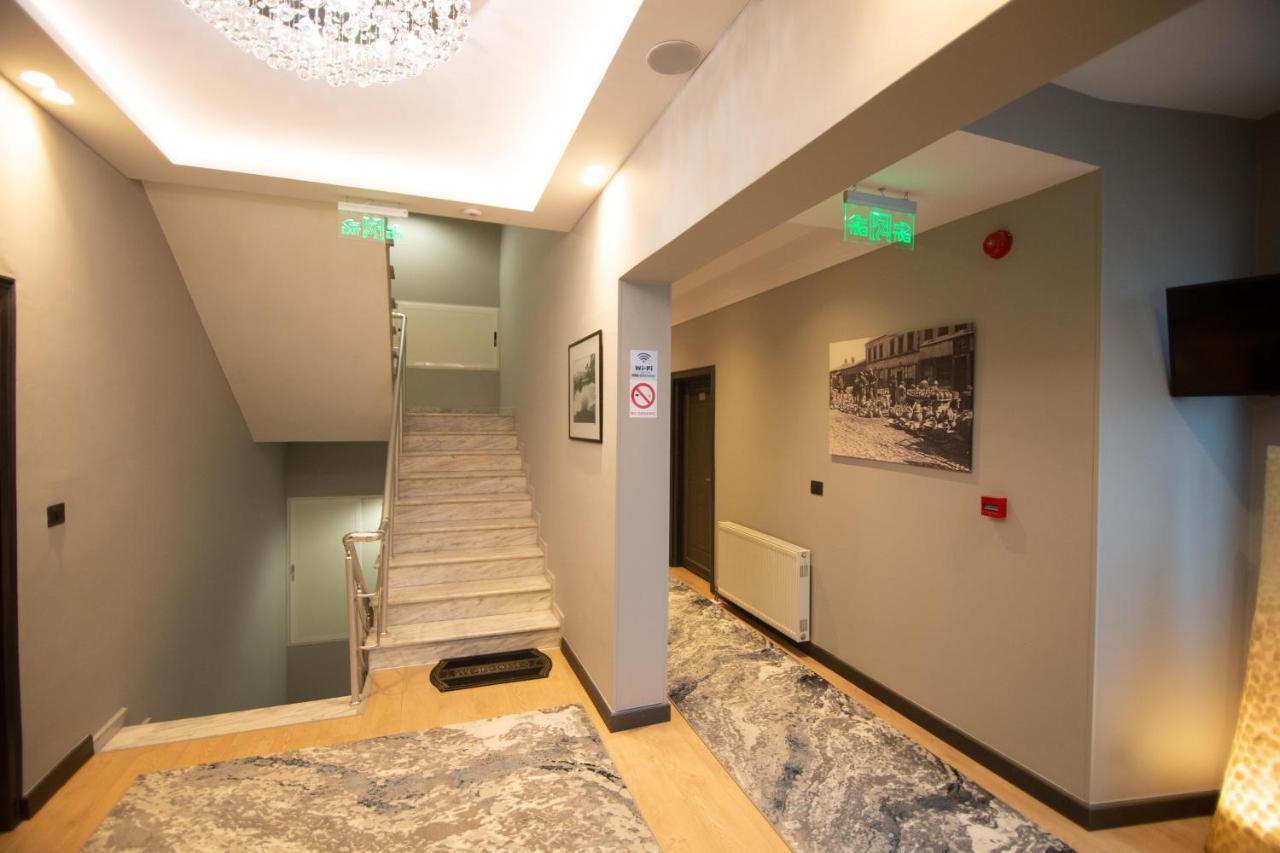 Sky View Hotel Görice Dış mekan fotoğraf
