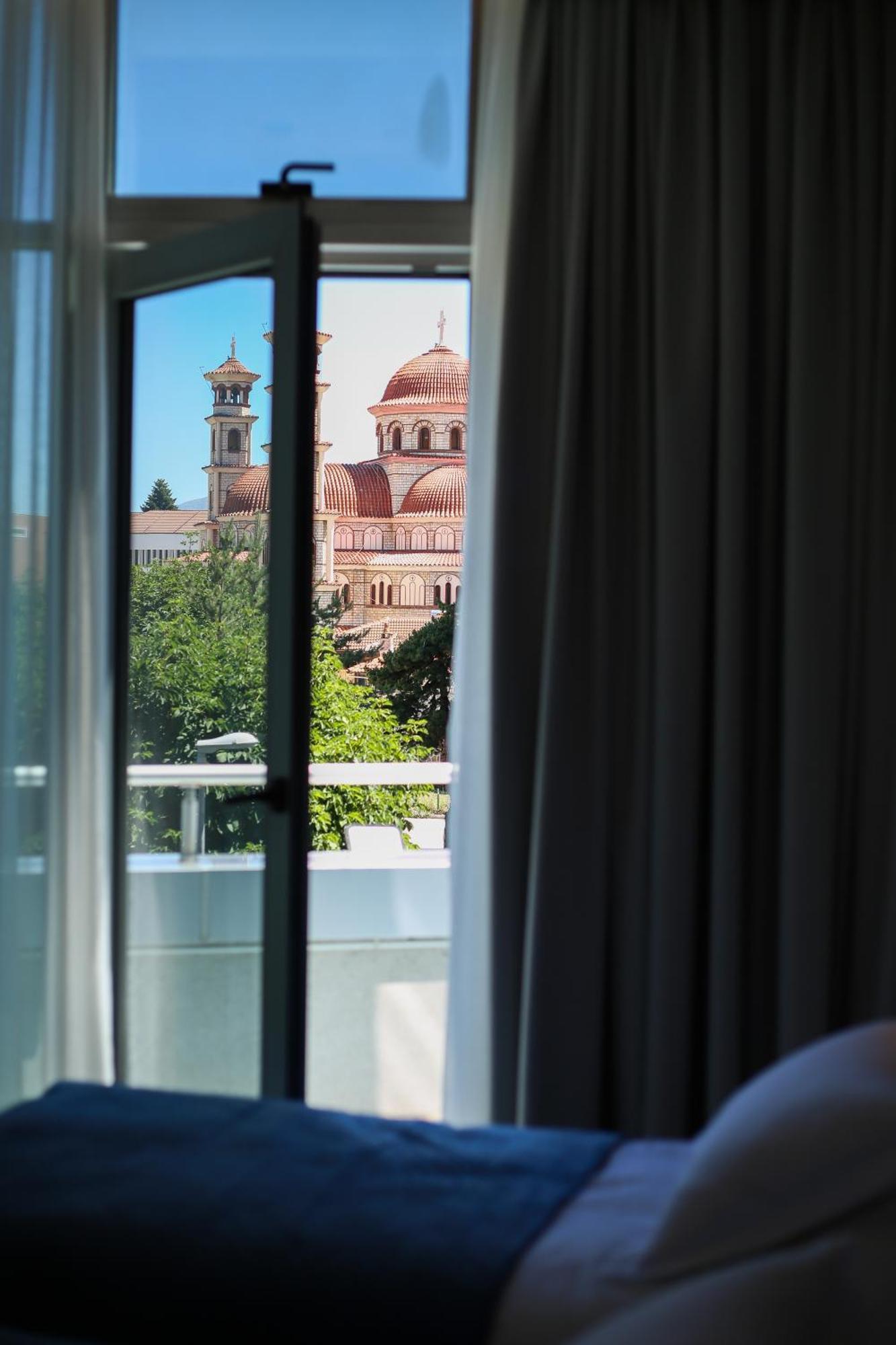 Sky View Hotel Görice Dış mekan fotoğraf